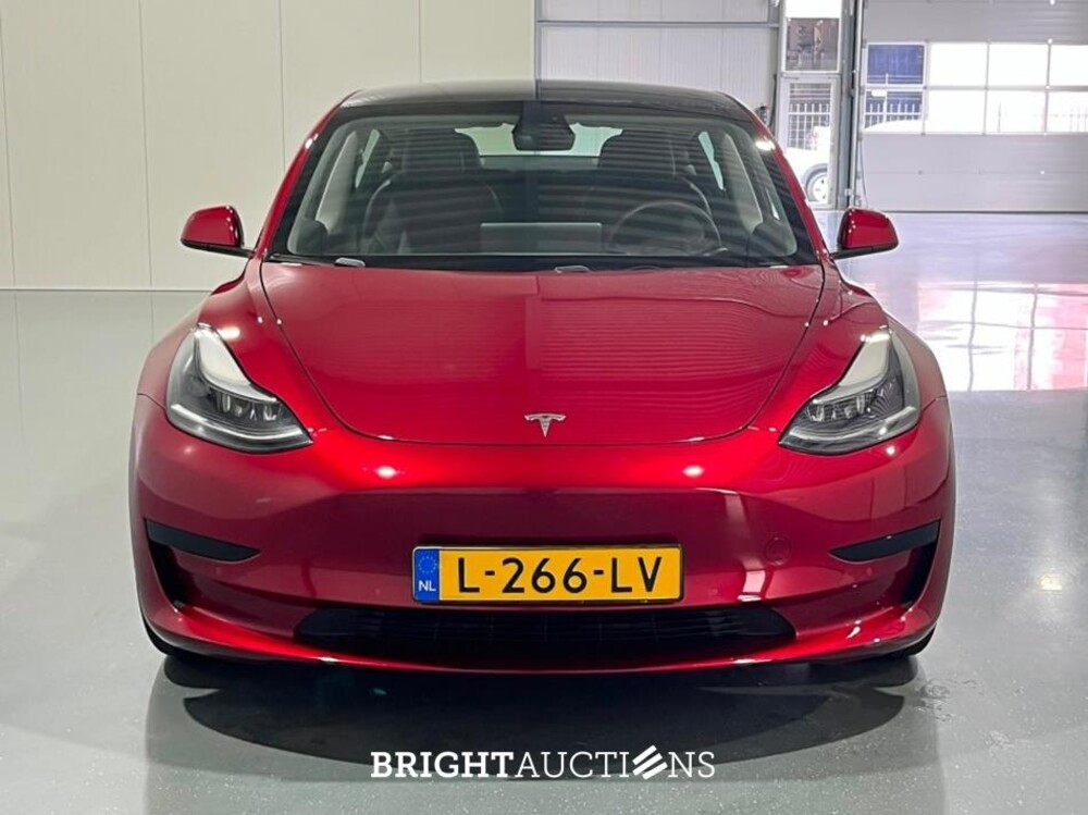 Tesla Model 3 Standard RWD Plus 60 kWh 238pk 2021 (Origineel-NL), L-266-LV