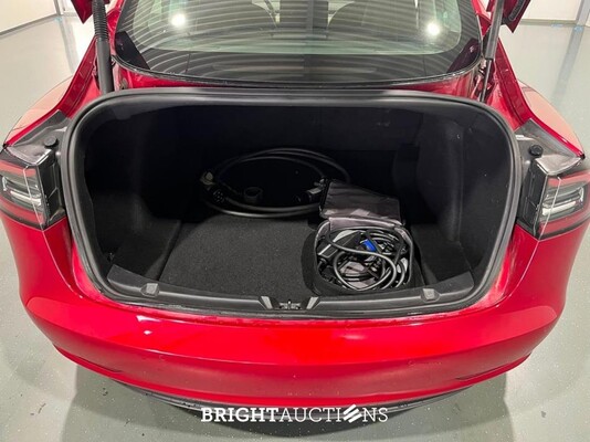 Tesla Model 3 Standard RWD Plus 60 kWh 238pk 2021 (Origineel-NL), L-266-LV