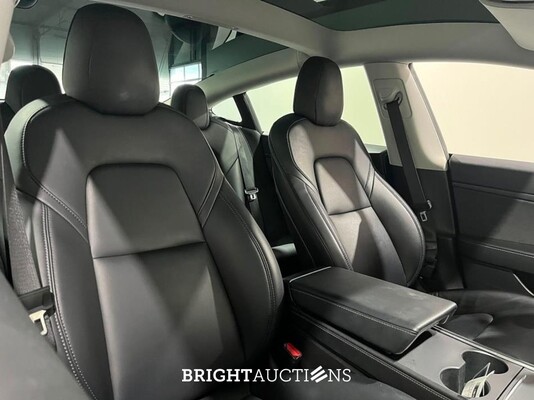 Tesla Model 3 Standard RWD Plus 60 kWh 238pk 2021 (Origineel-NL), L-266-LV