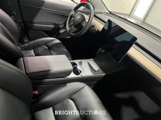 Tesla Model 3 Standard RWD Plus 60 kWh 238pk 2021 (Origineel-NL), L-266-LV