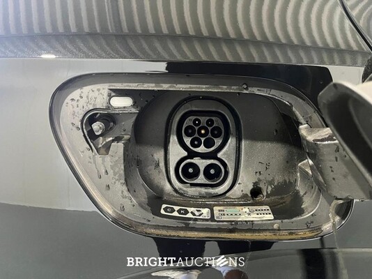 Volkswagen ID.4 Pure 52 kWh 148pk 2022 (Origineel-NL), R-696-RV