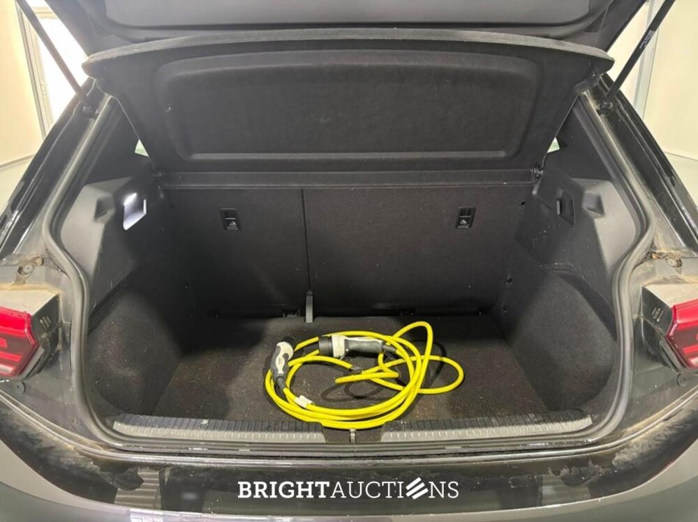Volkswagen ID.3 Pro 58 kWh 145pk 2022 (Origineel-NL), R-401-FJ