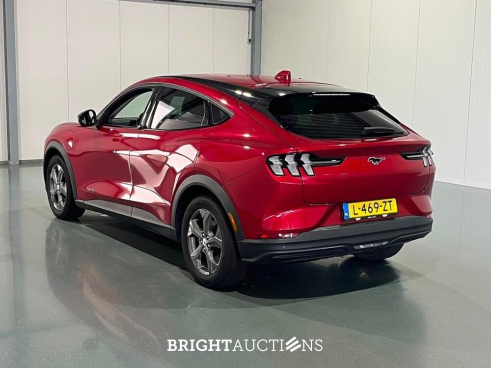 Ford Mustang Mach-E RWD 75 kWh 258pk 2021 (Origineel-NL), L-469-ZT