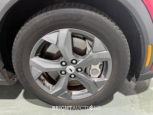 Ford Mustang Mach-E RWD 75 kWh 258pk 2021 (Origineel-NL), L-469-ZT