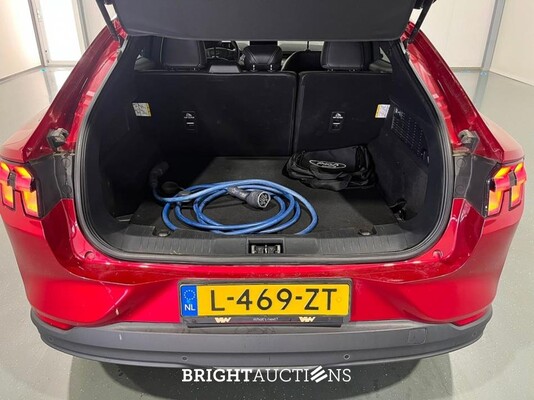 Ford Mustang Mach-E RWD 75 kWh 258pk 2021 (Origineel-NL), L-469-ZT