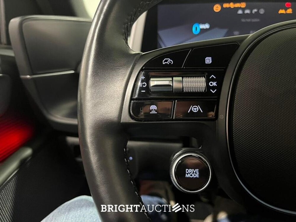 Hyundai IONIQ 6 Connect 77 4 kWh 228pk 2023 (Origineel-NL), T-130-DH