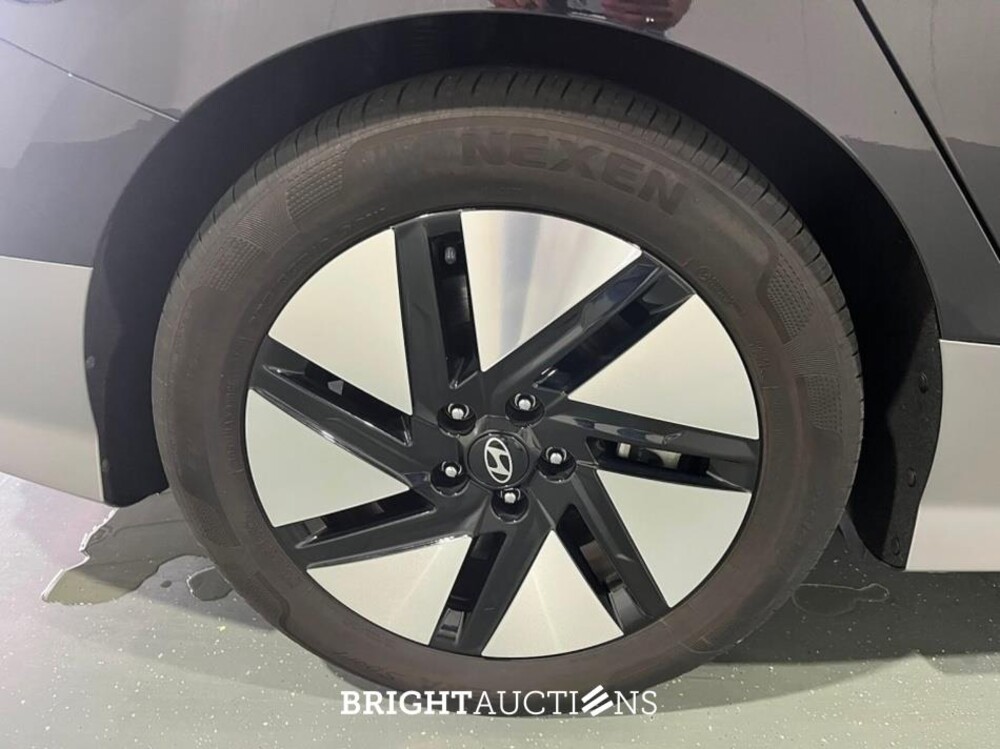 Hyundai IONIQ 6 Connect 77 4 kWh 228pk 2023 (Origineel-NL), T-130-DH
