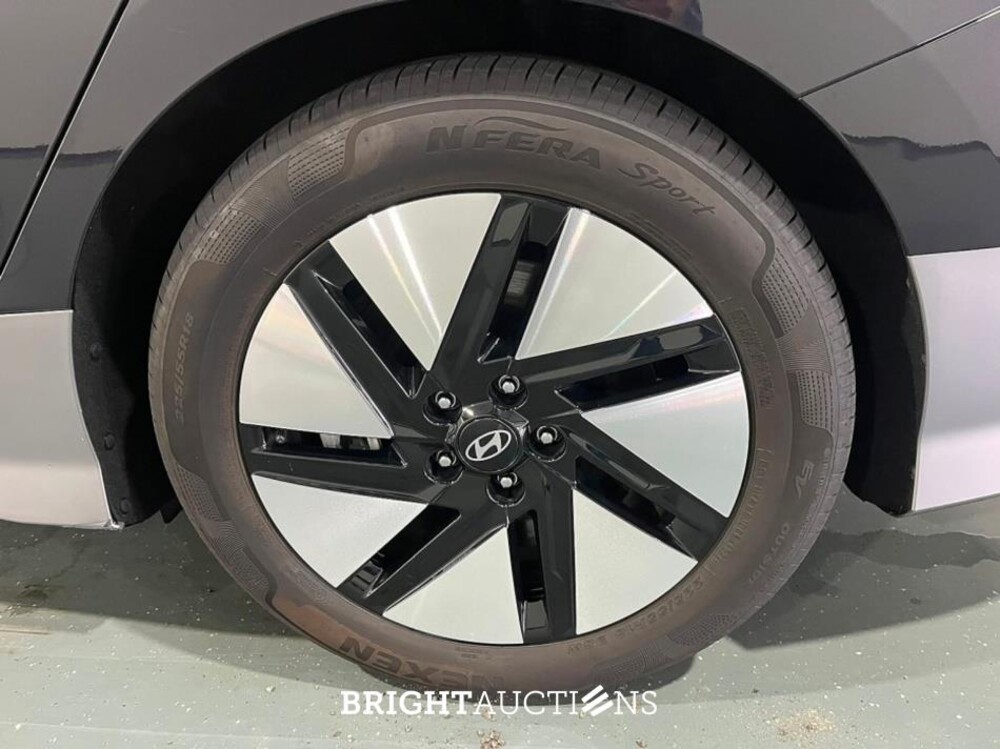 Hyundai IONIQ 6 Connect 77 4 kWh 228pk 2023 (Origineel-NL), T-130-DH