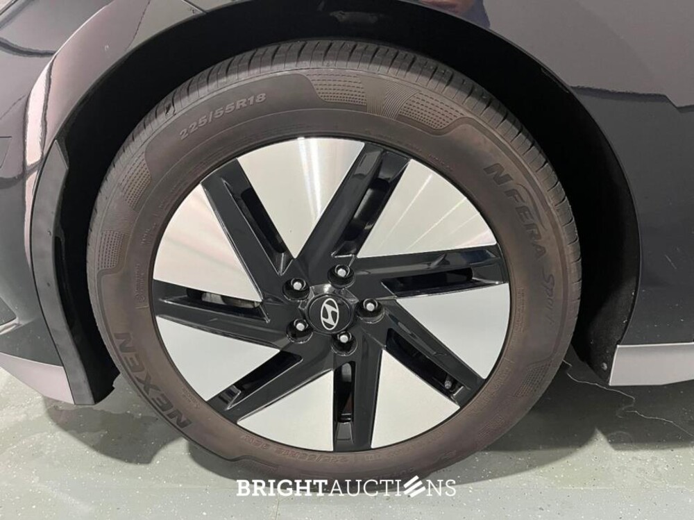 Hyundai IONIQ 6 Connect 77 4 kWh 228pk 2023 (Origineel-NL), T-130-DH