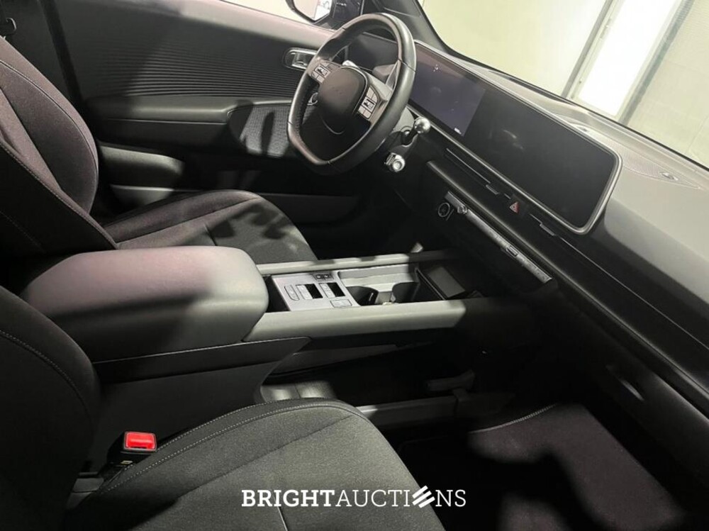 Hyundai IONIQ 6 Connect 77 4 kWh 228pk 2023 (Origineel-NL), T-130-DH