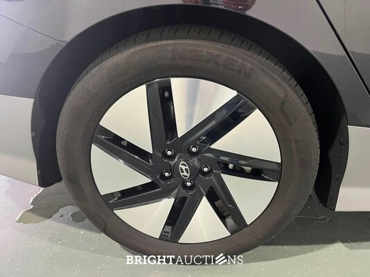 Hyundai IONIQ 6 Connect 77 4 kWh 228pk 2023 (Origineel-NL), T-130-DH