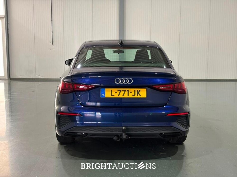 Audi A3 Limousine 30 S edition TFSI 110pk 2021 (Origineel-NL), L-771-JK