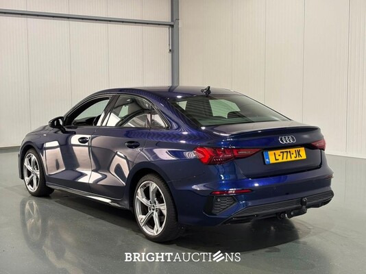 Audi A3 Limousine 30 S edition TFSI 110pk 2021 (Origineel-NL), L-771-JK