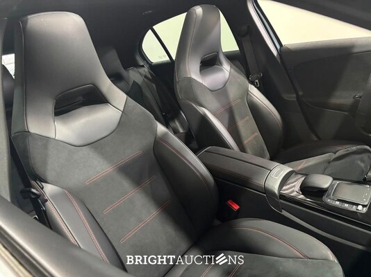 Mercedes-Benz A180 AMG Line 136pk 2022 (Origineel-NL) A-klasse, R-682-RJ
