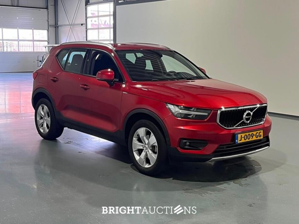 Volvo XC40 T3 Momentum 1.5 163pk 2020 (Origineel-NL), J-009-GG