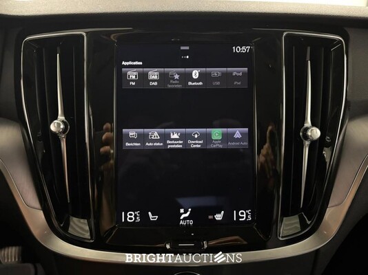 Volvo V60 B3 Momentum Advantage 2.0 163pk 2021 (Origineel-NL), N-731-LF