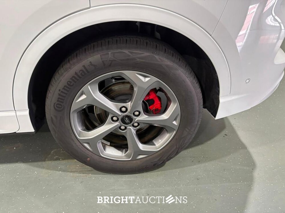 Ford Kuga PHEV ST-Line X Winter 2.5 302pk 2025, KPX-32-P