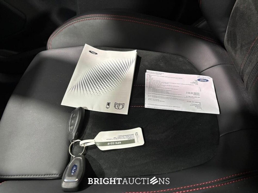 Ford Kuga PHEV ST-Line X Winter 2.5 302pk 2025, KPX-32-P