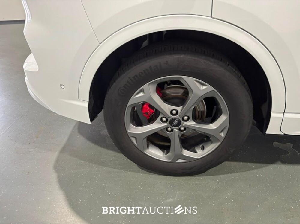 Ford Kuga PHEV ST-Line X Winter 2.5 302pk 2025, KPX-32-P