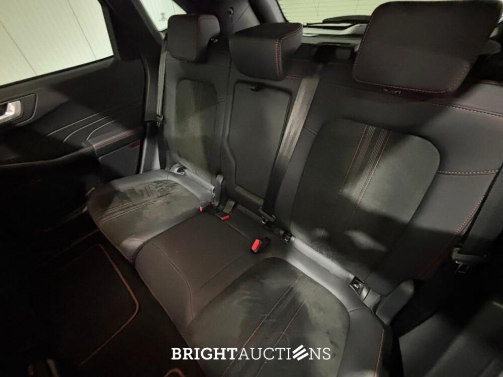 Ford Kuga PHEV ST-Line X Winter 2.5 302pk 2025, KPX-31-P