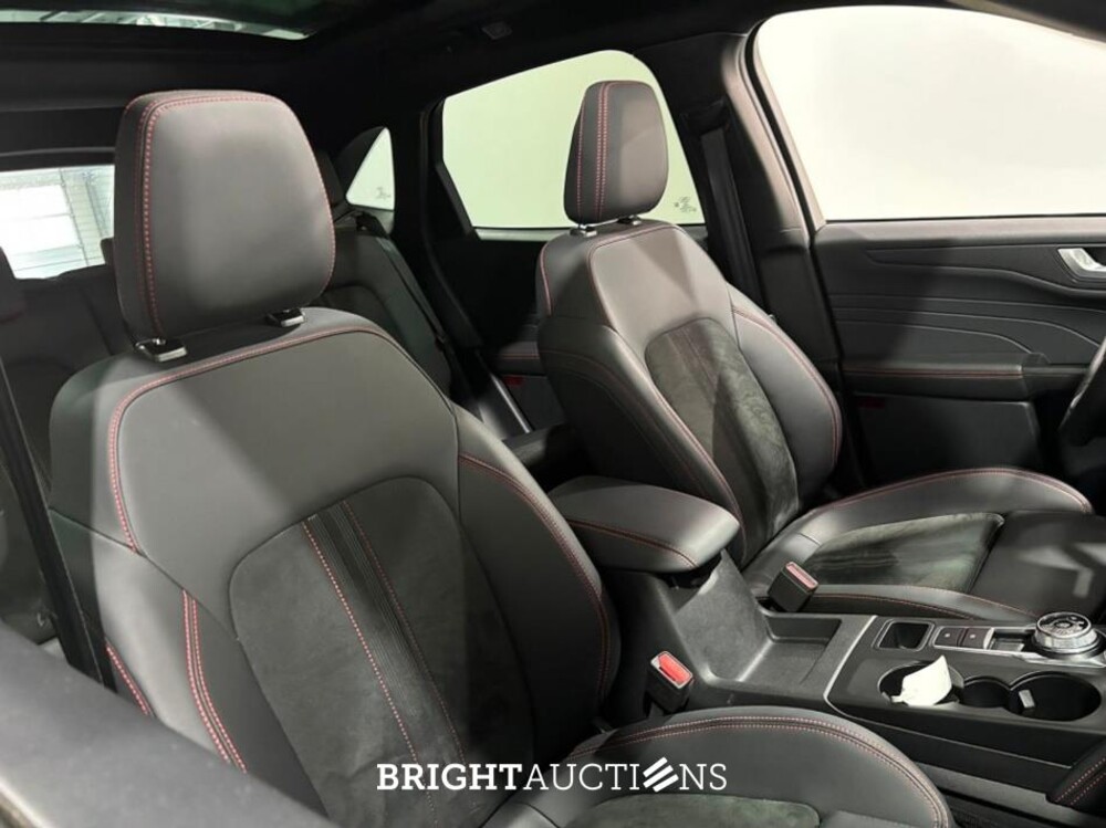 Ford Kuga PHEV ST-Line X Winter 2.5 302pk 2025, KPX-31-P