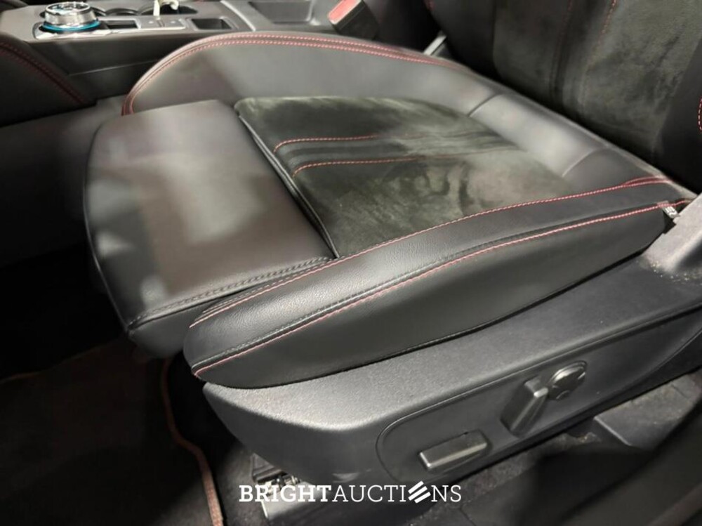 Ford Kuga PHEV ST-Line X Winter 2.5 302pk 2025, KPX-31-P
