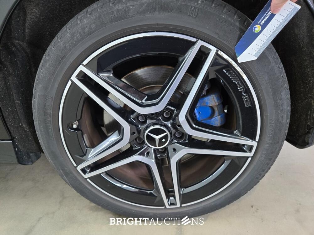 Mercedes-Benz A250 e Business Solution AMG Limited 262pk 2021 A-klasse, GJS-09-H