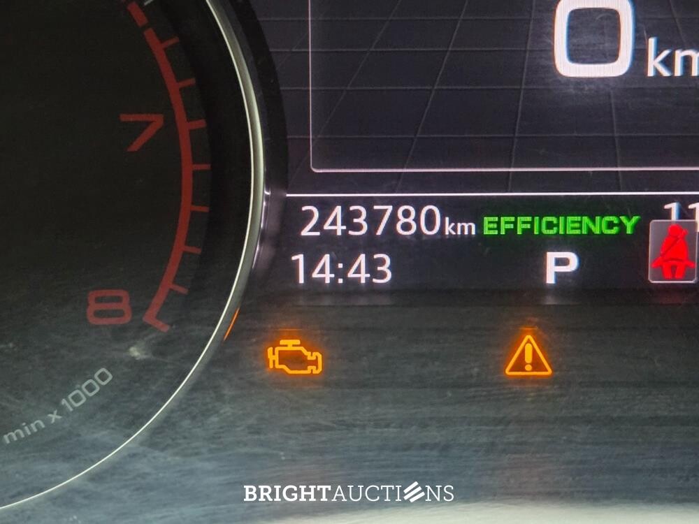 Audi A4 Avant ultra Sport S-Line Edition 2.0 TFSI 190pk 2017 (Origineel-NL), NP-739-K