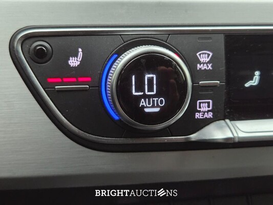 Audi A4 Avant ultra Sport S-Line Edition 2.0 TFSI 190pk 2017 (Origineel-NL), NP-739-K
