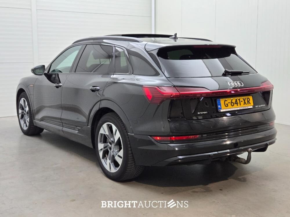 Audi e-tron 50 e-tron Launch edition Black Quattro 71 kWh 313pk 2019 (Origineel-NL), G-641-XR