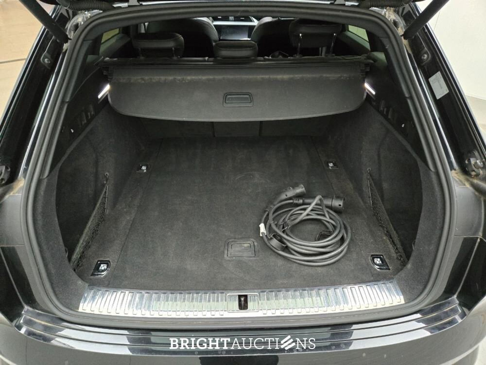 Audi e-tron 50 e-tron Launch edition Black Quattro 71 kWh 313pk 2019 (Origineel-NL), G-641-XR