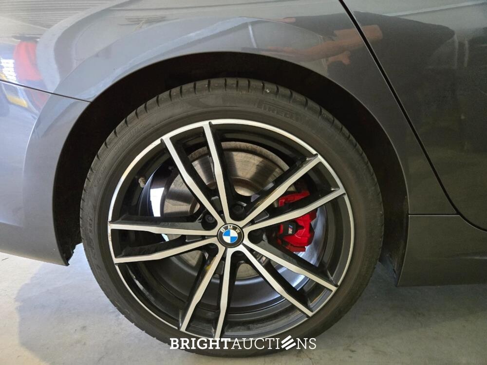 BMW 330e xDrive 3-serie eDrive Edition 296pk 2020 (Origineel-NL) 3-Serie, J-942-LN