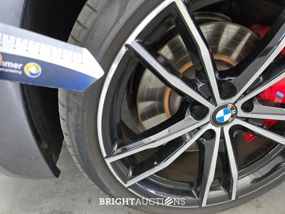 BMW 330e xDrive 3-serie eDrive Edition 296pk 2020 (Origineel-NL) 3-Serie, J-942-LN