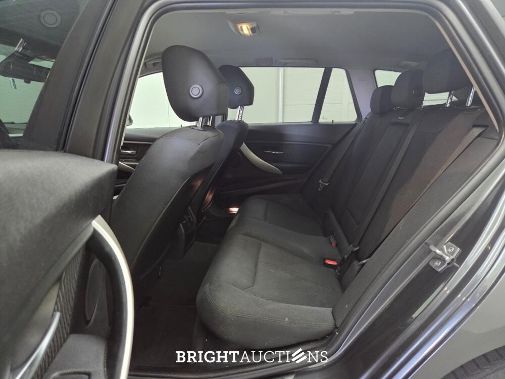 BMW 316i 3-serie Touring Executive 136pk 2014 (Origineel-NL) 3-Serie, 5-TJD-01