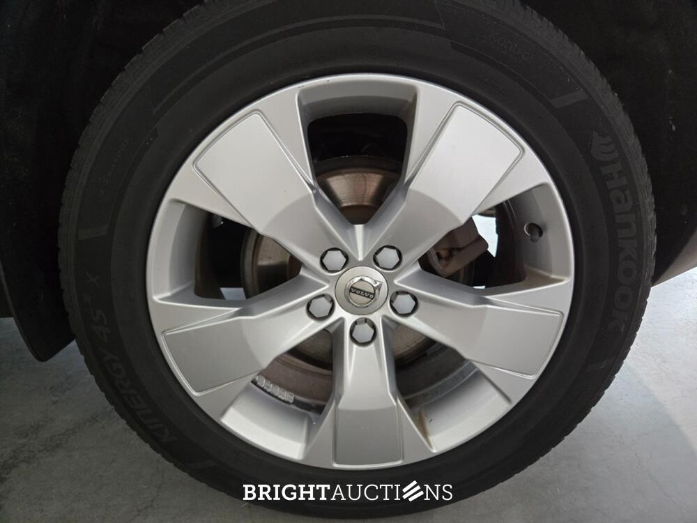 Volvo XC40 D3 Momentum 2.0 150pk 2018 (Origineel-NL), TP-123-F