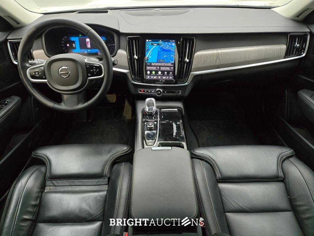 Volvo V90 T6 Plug-in Hybrid Ultimate Bright 2.0 AWD 398pk 2022 (Origineel-NL), P-982-ZL
