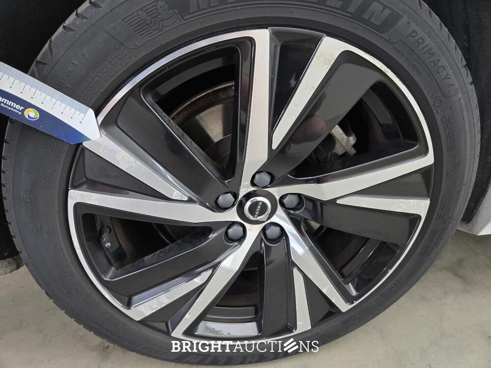 Volvo V90 T6 Plug-in Hybrid Ultimate Bright 2.0 AWD 398pk 2022 (Origineel-NL), P-982-ZL