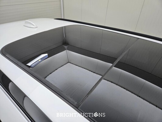 Volvo V90 T6 Plug-in Hybrid Ultimate Bright 2.0 AWD 398pk 2022 (Origineel-NL), P-982-ZL