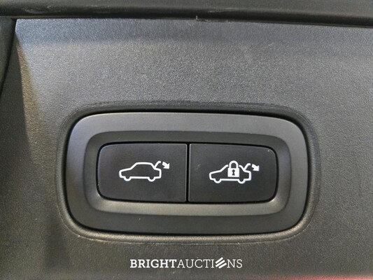 Volvo V90 T6 Plug-in Hybrid Ultimate Bright 2.0 AWD 398pk 2022 (Origineel-NL), P-982-ZL