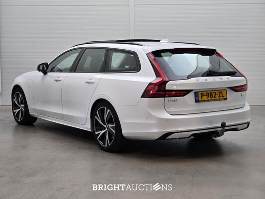 Volvo V90 T6 Plug-in Hybrid Ultimate Bright 2.0 AWD 398pk 2022 (Origineel-NL), P-982-ZL