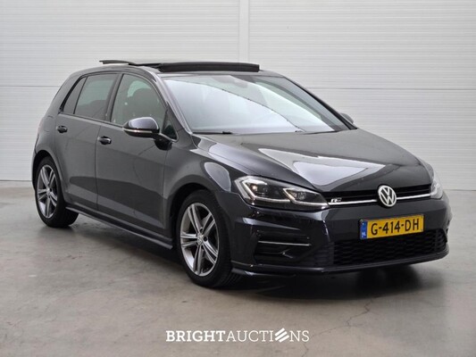 Volkswagen Golf Highline Business R 1.5 TSI 150pk 2018, G-414-DH