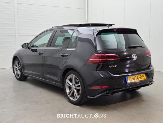 Volkswagen Golf Highline Business R 1.5 TSI 150pk 2018, G-414-DH