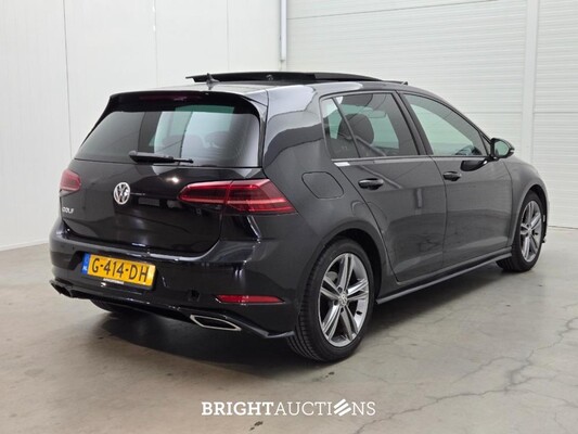 Volkswagen Golf Highline Business R 1.5 TSI 150pk 2018, G-414-DH