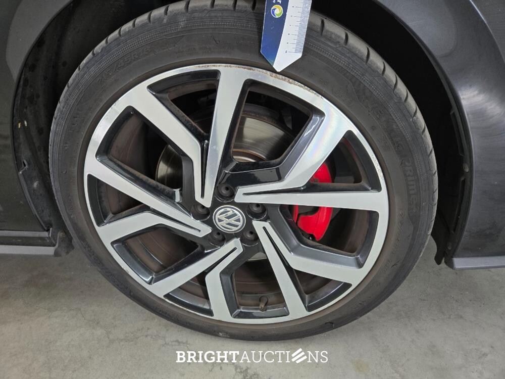 Volkswagen Polo GTI 2.0 TSI 200pk 2019, X-529-RT