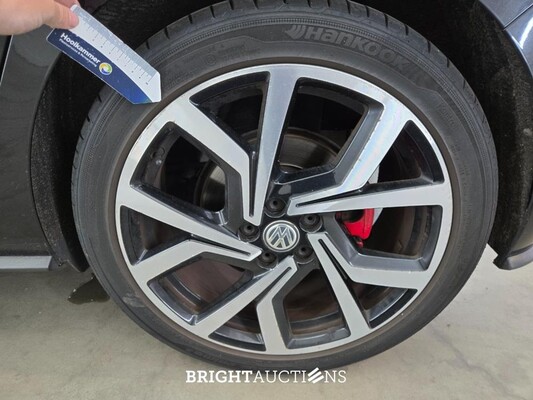 Volkswagen Polo GTI 2.0 TSI 200pk 2019, X-529-RT