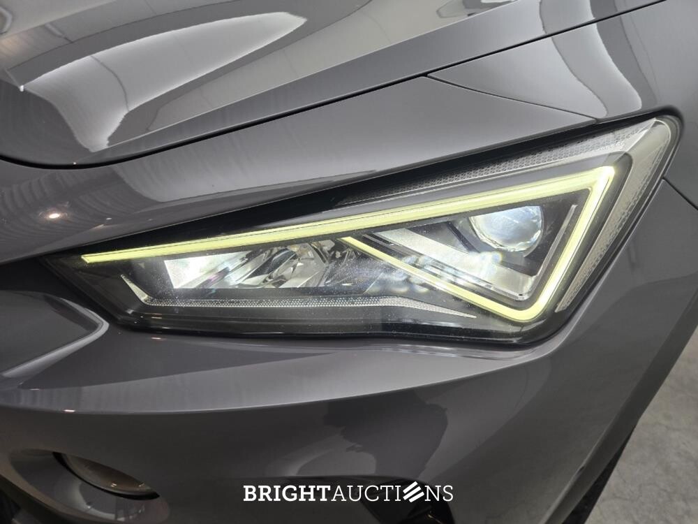 CUPRA Formentor E-Hybrid VZ Copper Edition 1.4 258pk 2022, HVL-94-R
