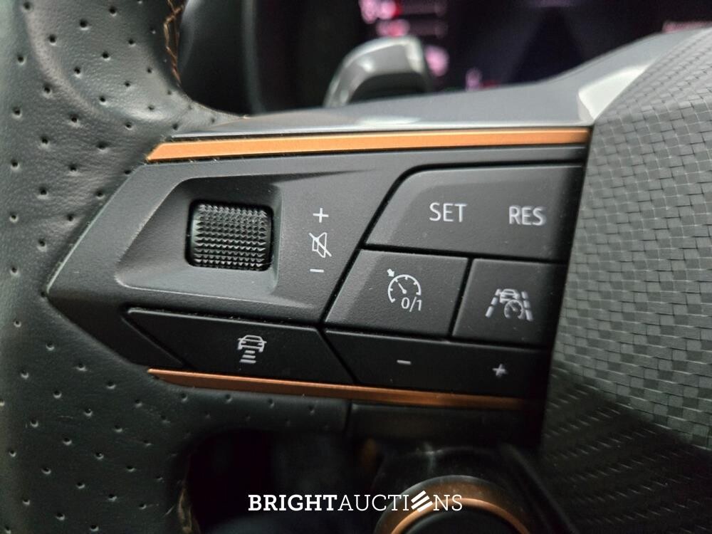 CUPRA Formentor E-Hybrid VZ Copper Edition 1.4 258pk 2022, HVL-94-R
