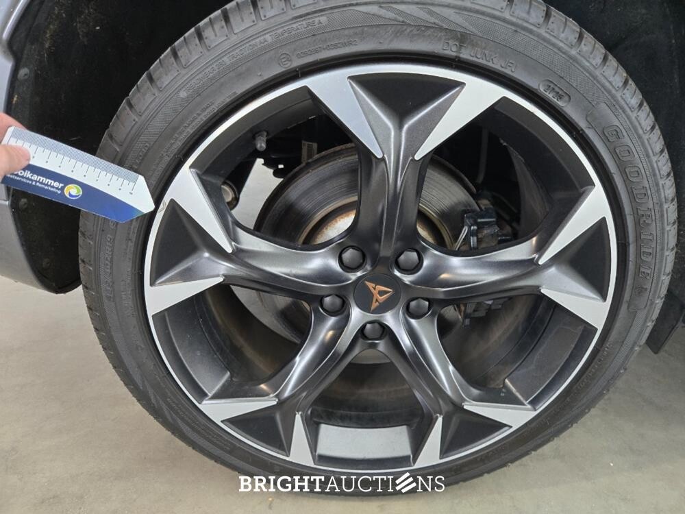 CUPRA Formentor E-Hybrid VZ Copper Edition 1.4 258pk 2022, HVL-94-R