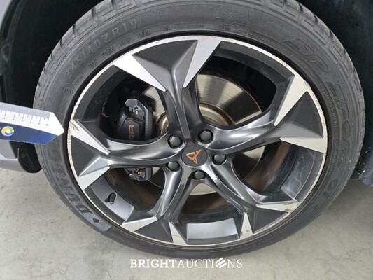 CUPRA Formentor E-Hybrid VZ Copper Edition 1.4 258pk 2022, HVL-94-R