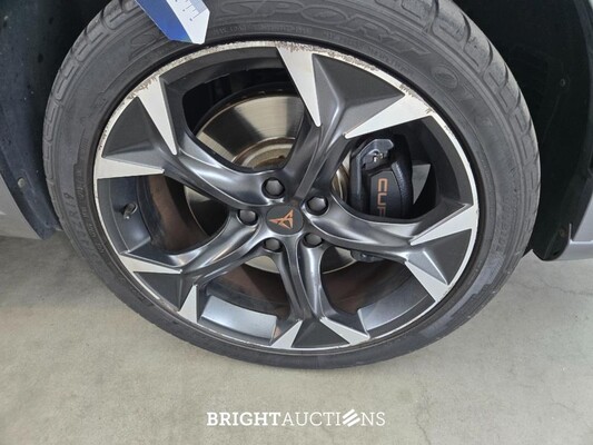 CUPRA Formentor E-Hybrid VZ Copper Edition 1.4 258pk 2022, HVL-94-R